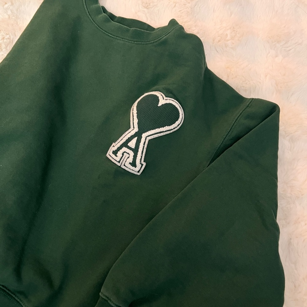 Green by Ami Sweater size S